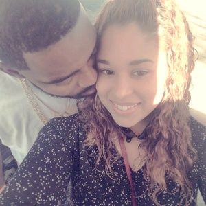 Meet your Posher, Simone